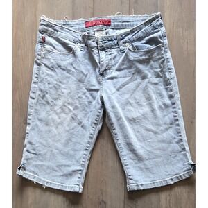 YMI Light Wash Blue Denim Bermuda Shorts Junior Girls Size 7- 10.5" Inseam